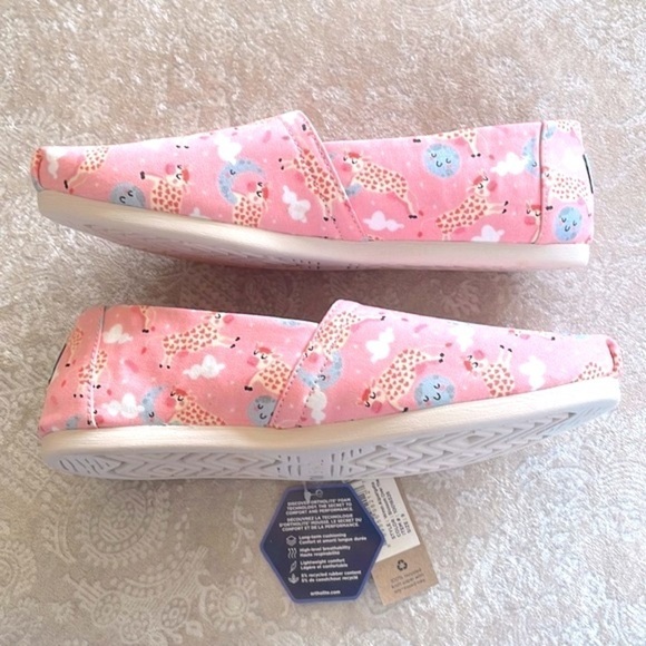 Brand New Toms Pink Blossom Over the Moon Print Cows Slip On Shoes Flats - Picture 11 of 14